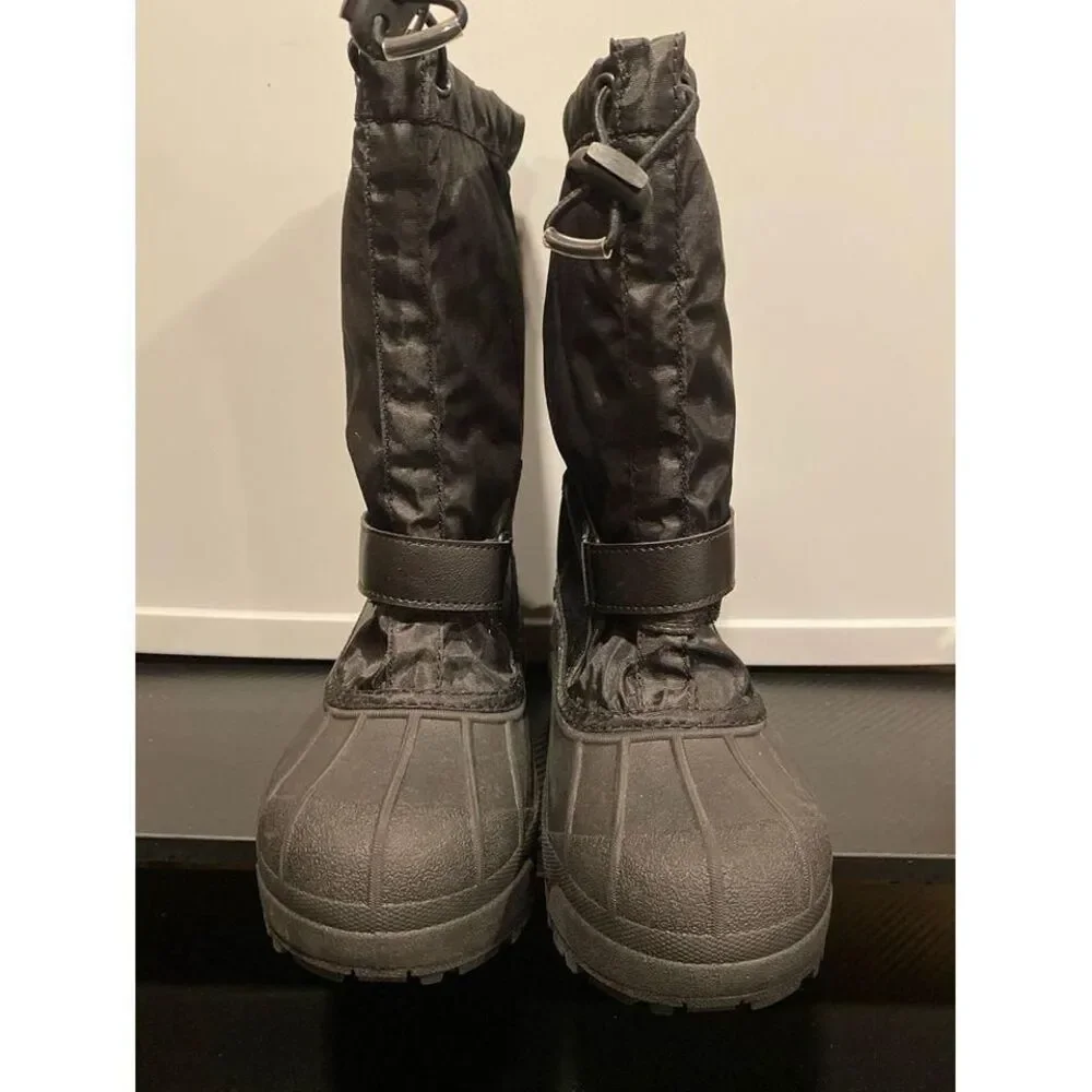 Columbia Insulated Boots size 5 unisex‎ youth